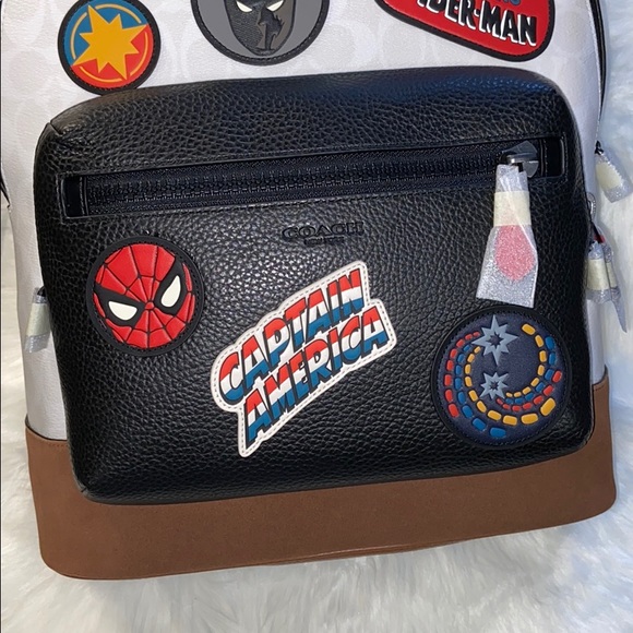 Coach │ Marvel West Backpack In Signature Canvas - Picture 6 of 16